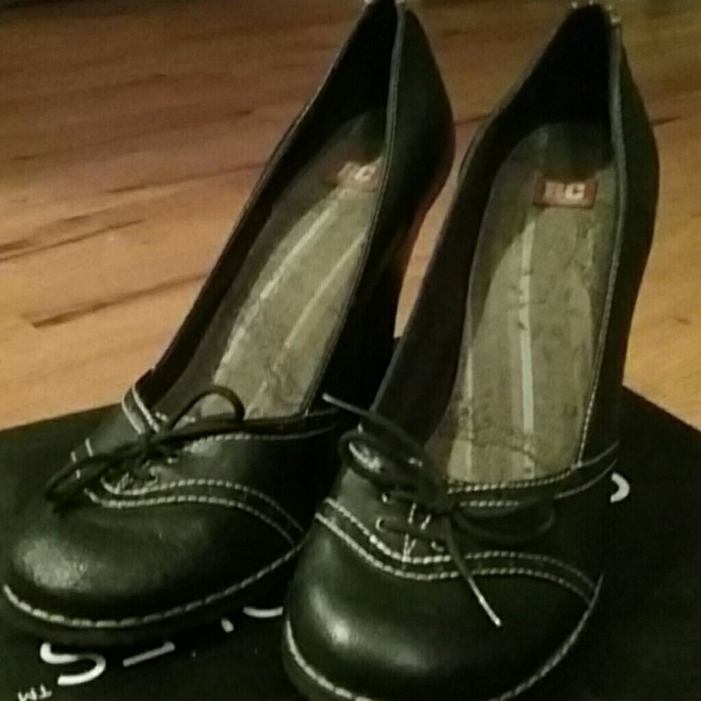 Vintage style BC Footwear high heels